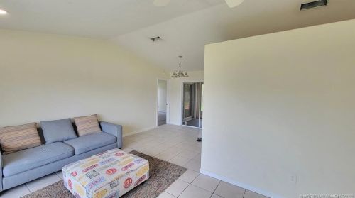 3873 Lafleur St, Fort Pierce FL  34953-3656 exterior