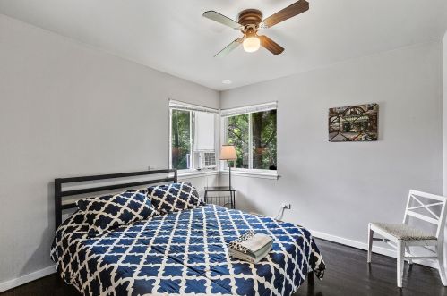 1312 Greenfield Ave, Waukegan IL 60085-7813 exterior