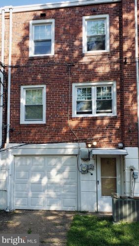 3 Stratford Rd, Manor PA 19036-1637 exterior