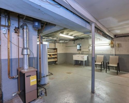 522 California Ave, Pittsburgh PA 15202-2428 exterior