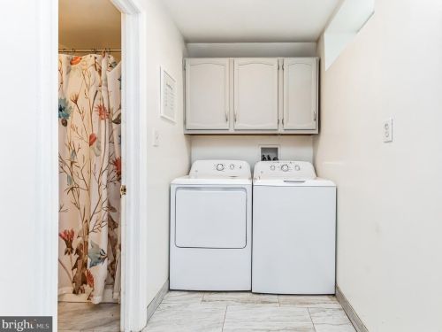 1233 Windmill Ln, Silver Spring MD  20905-6055 exterior