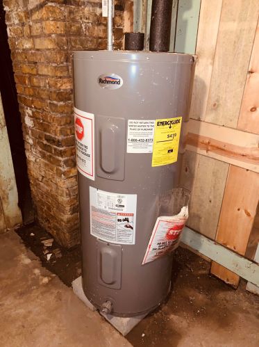 3128 24th Pl, Milwaukee WI  53206-1209 exterior