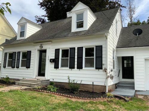 154 Pearl St, Manchester CT 06040-5309 exterior