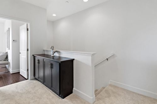 1801 Lee Way, Milpitas CA 95035-9013 exterior