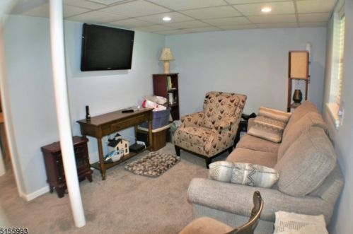 14 Lackawanna Trl, Hopatcong NJ  07843-1215 exterior