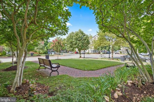 311 Cameron Sta Blvd, Alexandria VA 22304-8600 exterior