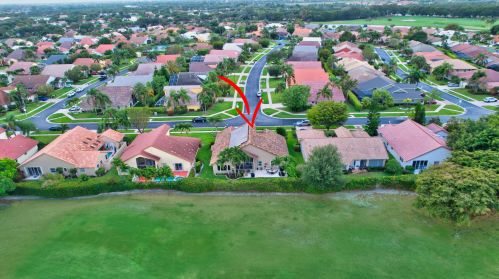 6141 Hook Ln, Boynton Beach FL 33437-4175 exterior