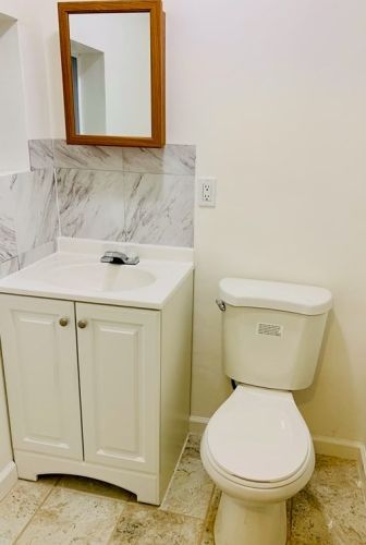 43 Montmorenci St, Springfield MA  01107-1727 exterior