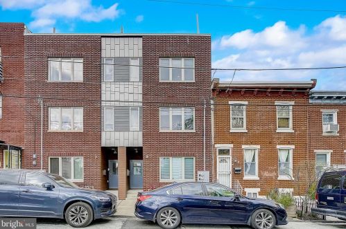 2605 Hagert St, Philadelphia, PA 19125-3556