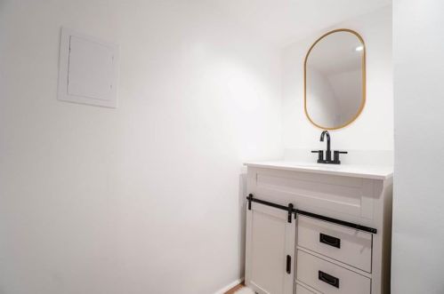 31 Sceneridge Ave, Pittsburgh PA 15227-2724 exterior