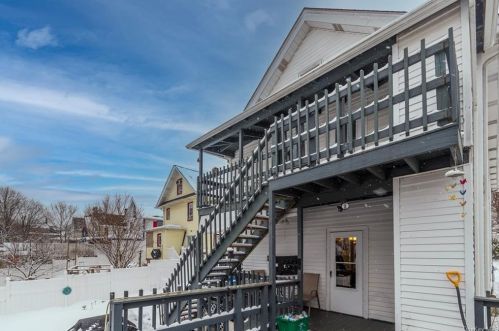 144 Beacon St, Middletown NY 10940-4733 exterior