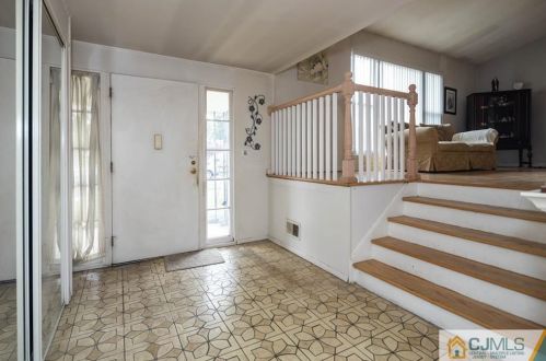 6 Clover St, Old Bridge NJ exterior