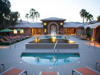 3625 Ray Rd, Phoenix AZ  85044-7118 exterior