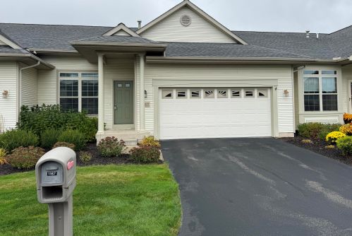 1167 Kensington St, Grand Rapids MI 49534-2174 exterior