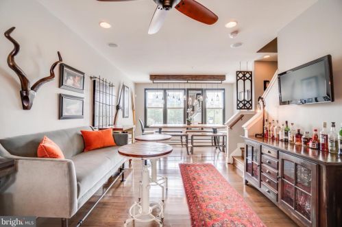 909 Montgomery, Alexandria VA 22314-1638 exterior