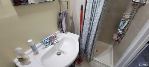 283 Paxton St, Paterson NJ 07503-2419 exterior