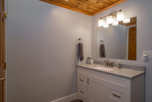 1165 Brownell St, Grand Rapids MI 49508-7431 exterior