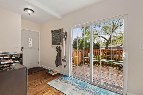 1740 Nagle Ave, Chicago IL 60706-4805 exterior