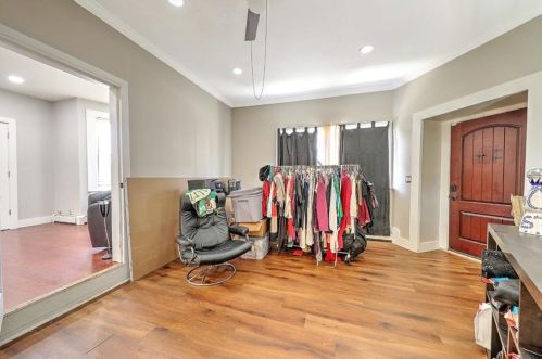 252 Admiral St, Providence RI 02908-1350 exterior