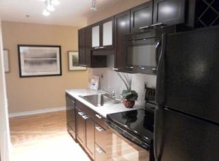 184 Randolph St, Chicago IL  60601-3109 exterior