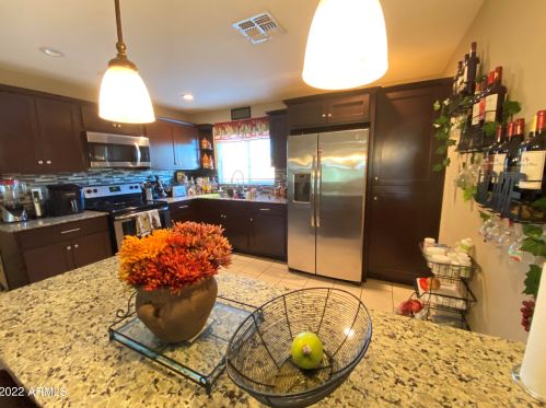 2201 59th Ave, Phoenix AZ  85035-3630 exterior