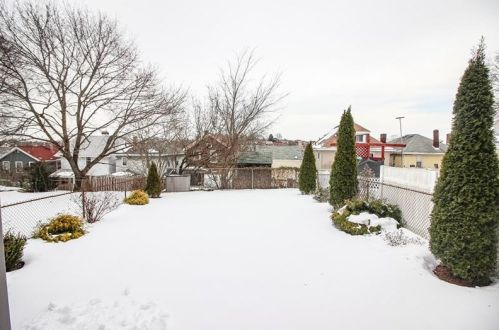 1134 Mississippi Ave, Pittsburgh PA 15216-2520 exterior