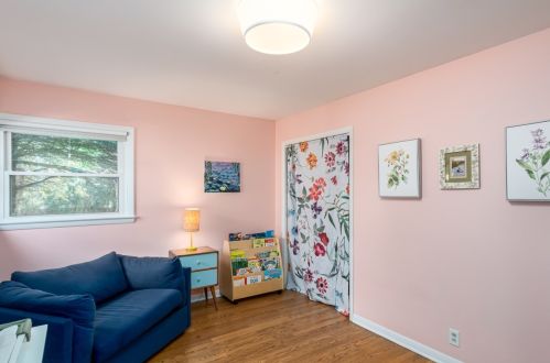 1252 118, Milwaukee WI 53214-2133 exterior