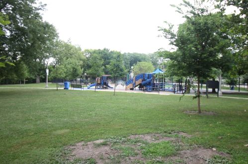 5156 Avers Ave, Chicago IL 60625-6015 exterior