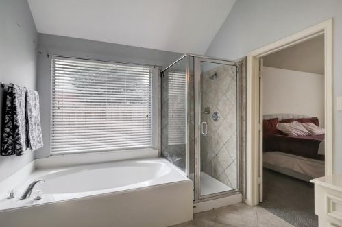 9422 Mustang Park Ct, Humble TX 77396-3891 exterior