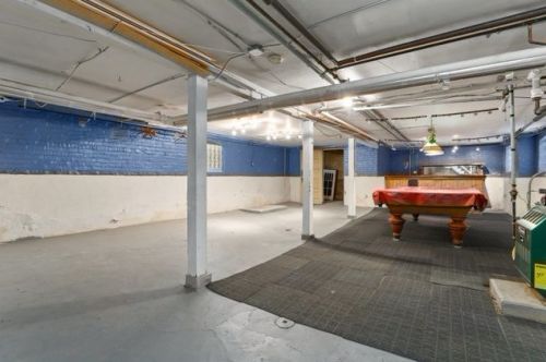 5004 Tripp Ave, Chicago IL 60630-2724 exterior