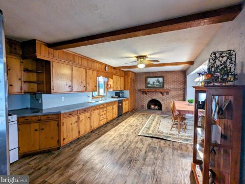 518 Diller Rd, Hanover PA  17331-4805 exterior