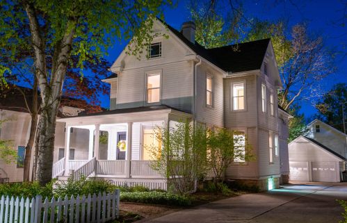 1743 83rd St, Milwaukee, WI 53214-4431