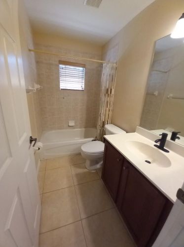 1719 Leafy Rd, Fort Pierce FL 34953-1356 exterior