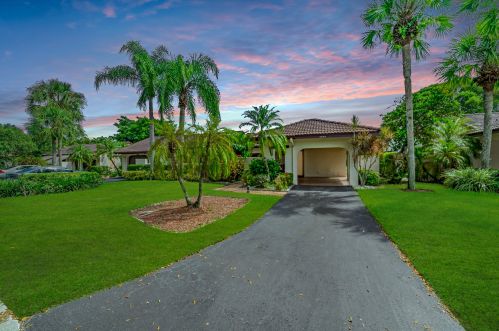 8020 Eastlake Dr, Boca Raton, FL 33433-2114