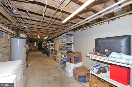 3259 Front St, Philadelphia PA 19140-5805 exterior