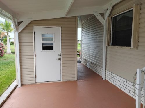 2944 Fiddlewood Cir, Fort Pierce FL 34952-3342 exterior