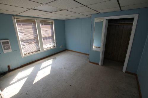 71 Chilmark St, Worcester MA 01604-2811 exterior