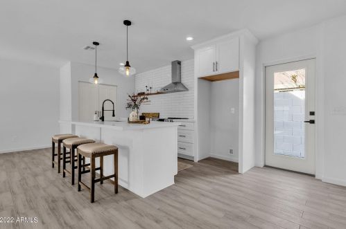 2538 9th St, Phoenix AZ  85006-1070 exterior