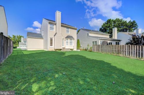 6733 Morning Ride, Alexandria VA 22315-5057 exterior