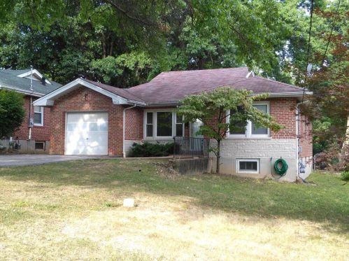 2513 Wismer Ave, Saint Louis MO 63114-3220 exterior