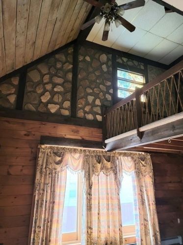 11 Henchman St, Worcester MA 01605-2418 exterior