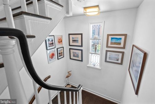 310 16th St, Philadelphia PA  19102-4907 exterior