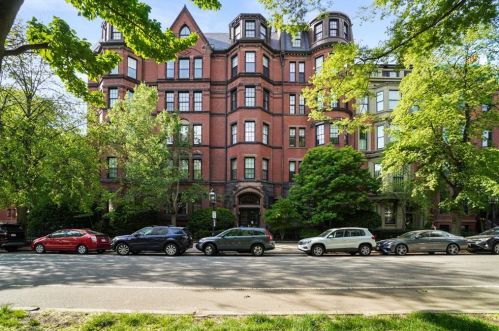 191 Commonwealth Ave, Boston MA exterior