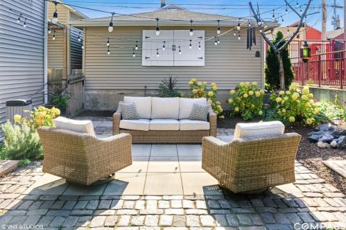 1823 22 Pl, Chicago IL 60608-4004 exterior