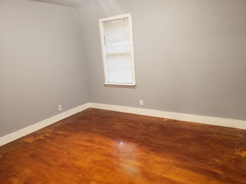 1663 5 St, Meskegon MI 49441-2613 exterior