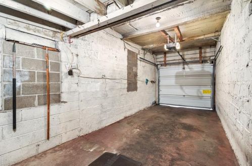 352 Garnet Way, Pittsburgh PA 15224-2005 exterior