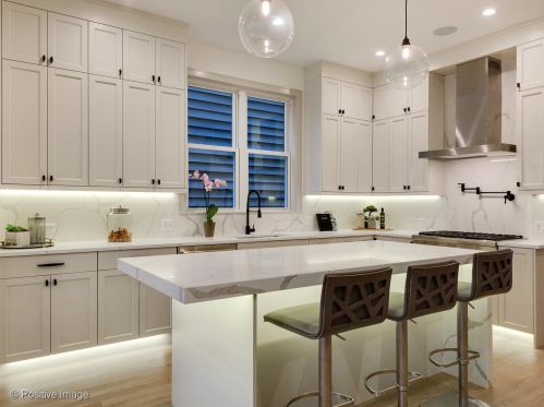 2734 Altgeld St, Chicago IL  60647-1872 exterior