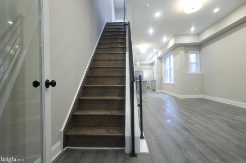 2525 Cumberland St, Philadelphia PA  19125-3100 exterior