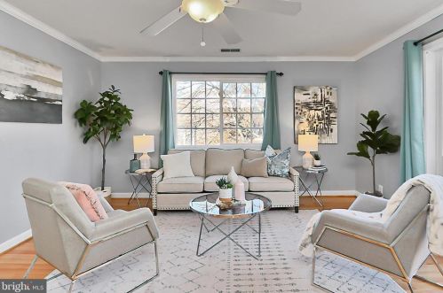 5260 Maris Ave, Alexandria VA  22304-1904 exterior