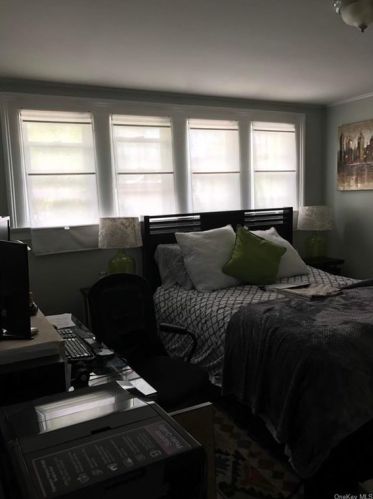 114 Gln Ave, Mount Vernon NY 10550-2304 exterior